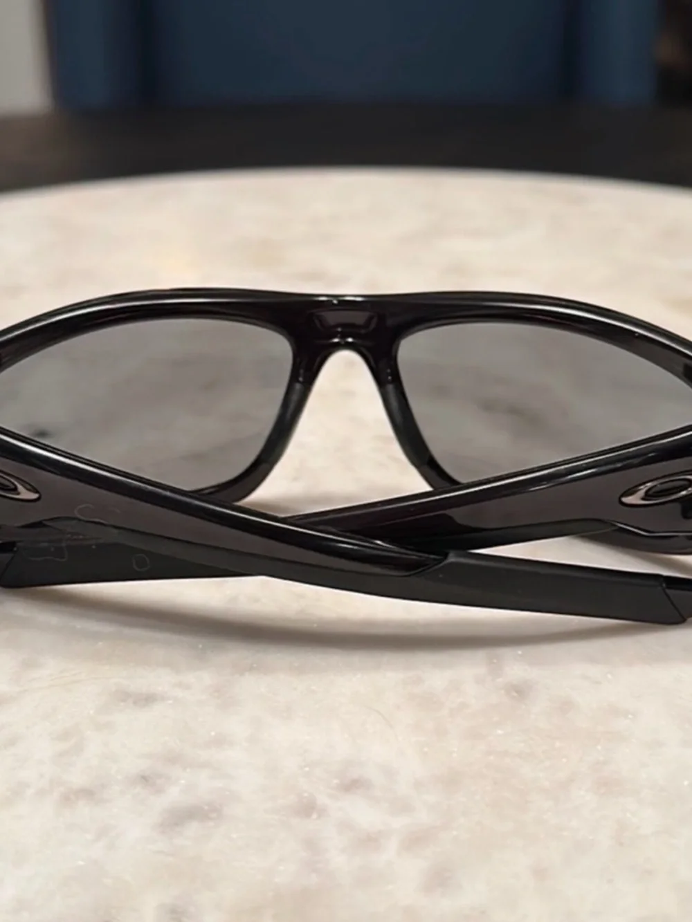 Oakley Valve - Picture 5 of 5